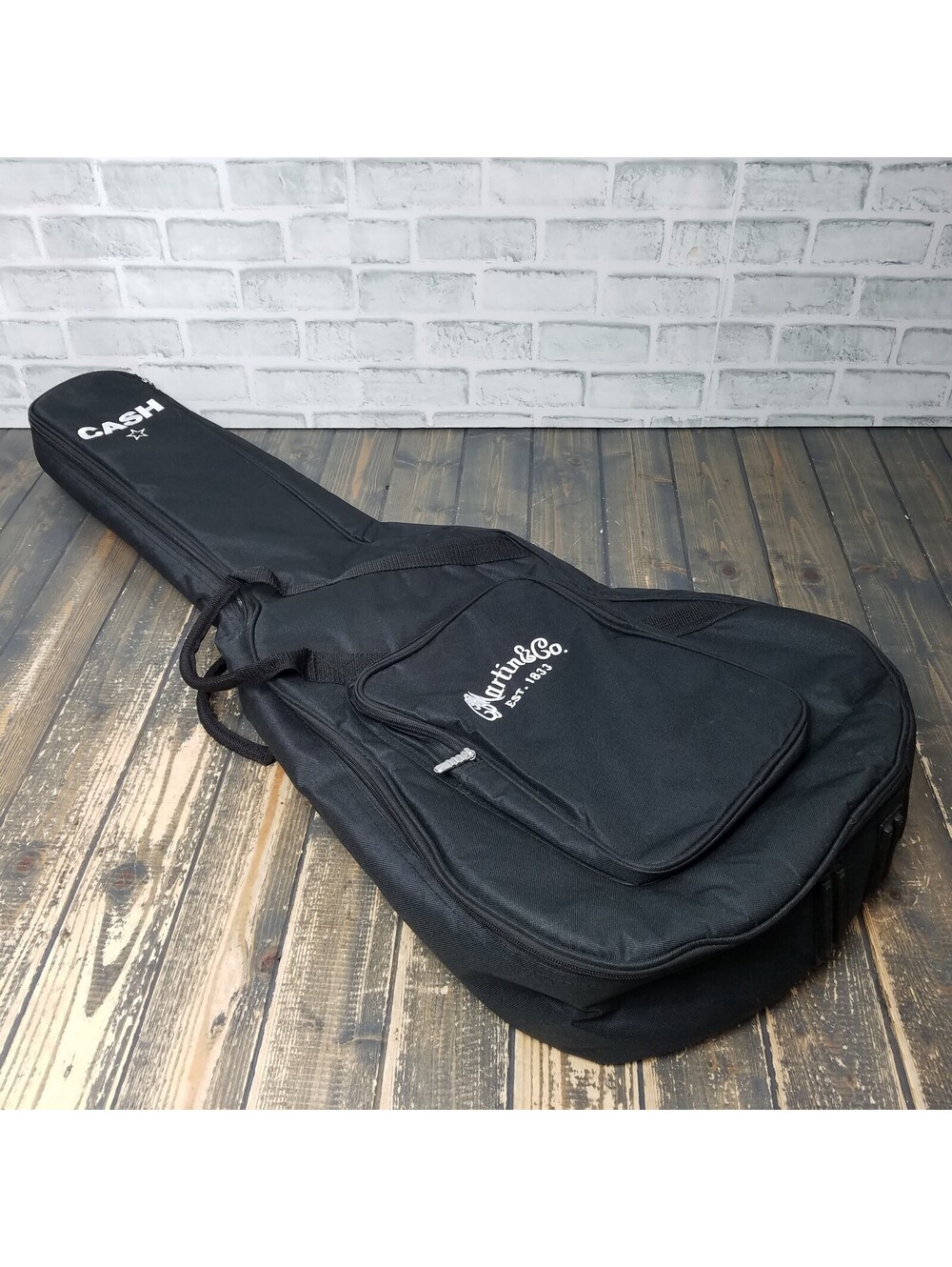 Martin Johnny Cash for Acoustic Electric Guitar - BLACK Storage Bag